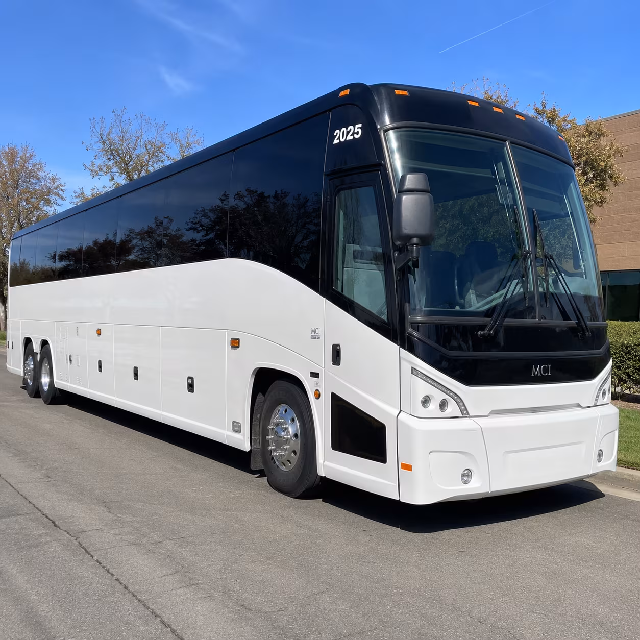 employee shuttle buses for pittsburgh s southpointe and suburban campuses