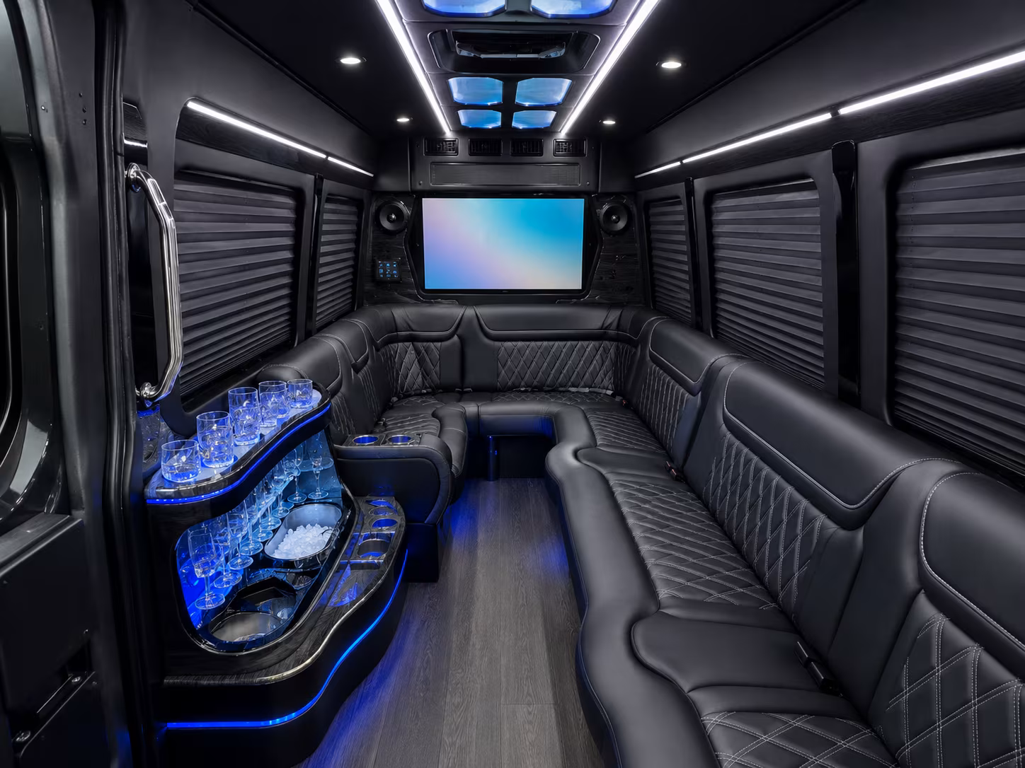 group buses to pitt panthers games and university sporting events