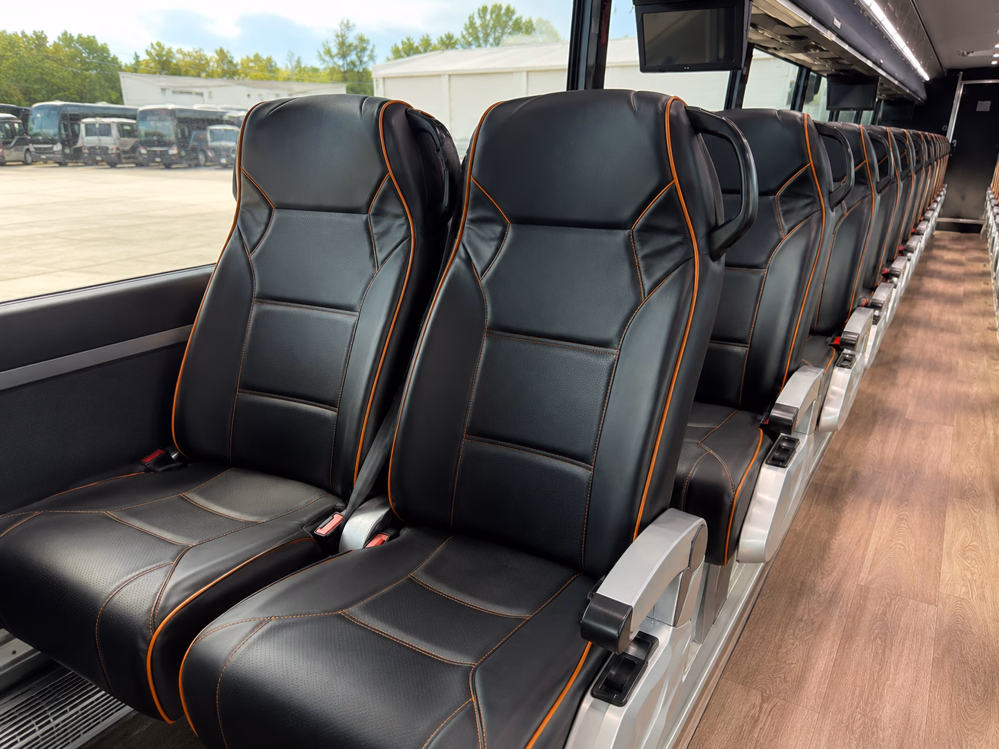 shuttle buses between pittsburgh hotels and wedding venues