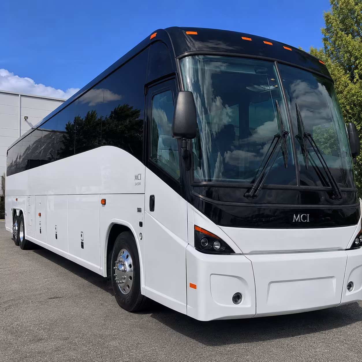 shuttle buses for the 171st air refueling wing and pittsburgh area guard units